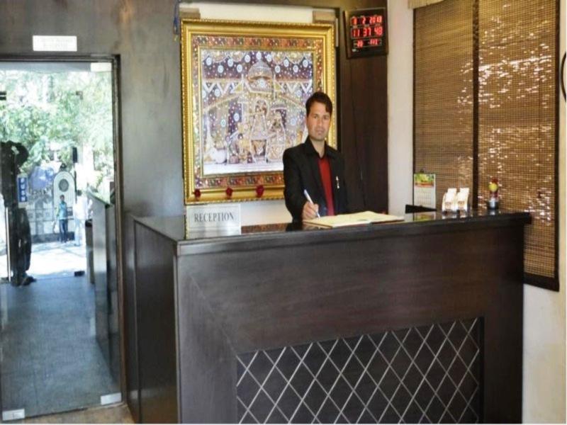 Hotel Miraya Jaipur Bagian luar foto