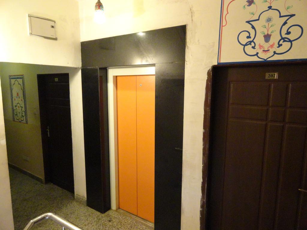 Hotel Miraya Jaipur Bagian luar foto