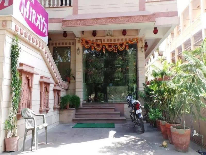Hotel Miraya Jaipur Bagian luar foto