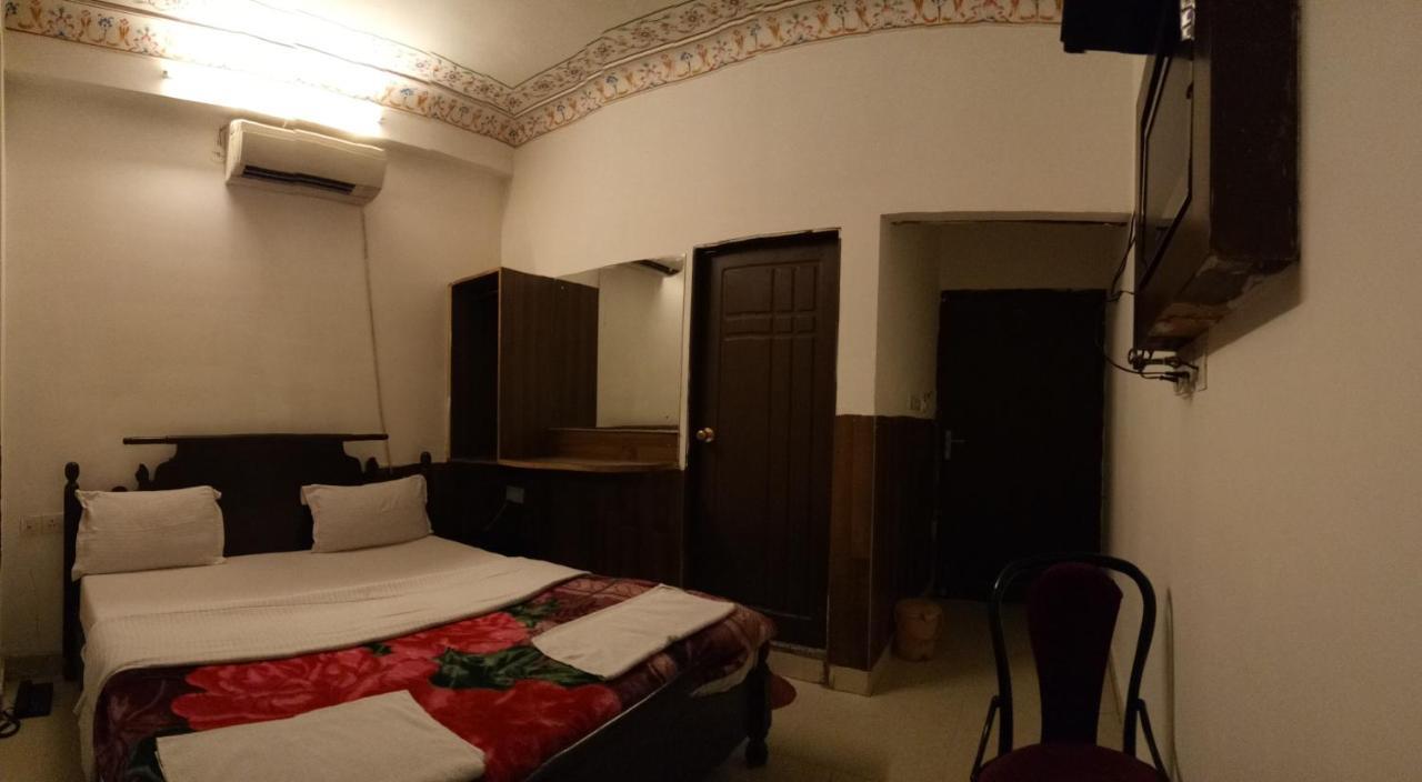 Hotel Miraya Jaipur Bagian luar foto